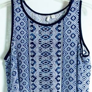 Sleeveless Blue Geometric Design High-Low Tank